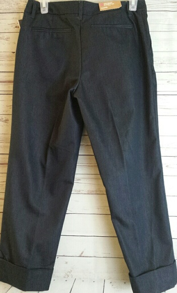 Mossimo Capri Pants - Picture 2 of 2